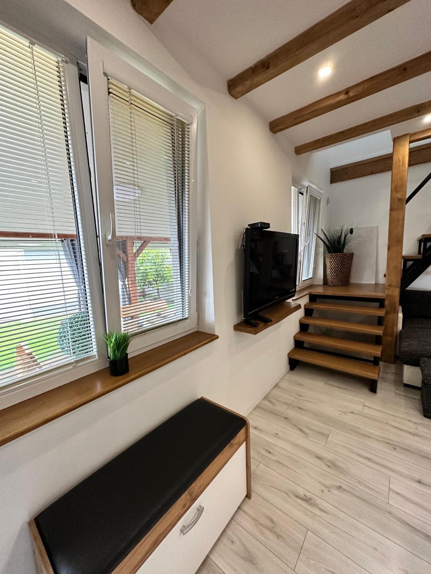 Vikendovy Dom Hlboka Villa Dunajská Streda Exteriör bild